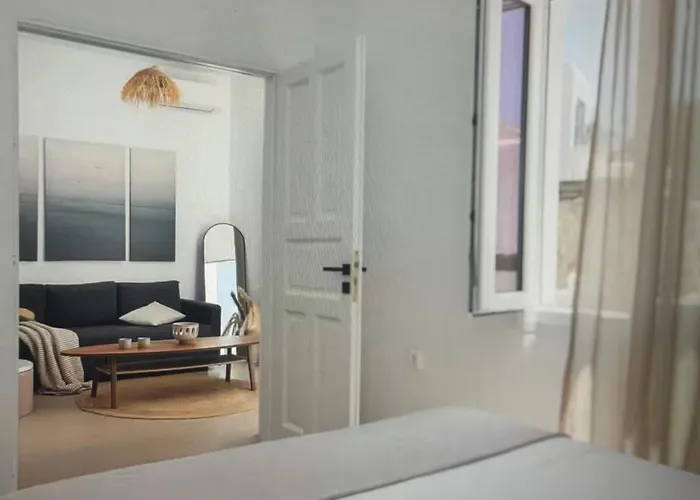 Amazing Views In Mykonos شقة *